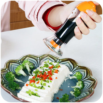 

Spray Pump Barbecue Oil Sprayer Spraying Oil Bottle Sauce Vinegar Cruet Kitchen Cooking Tools, Blue orange