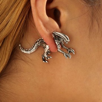 

1 Pair Xenomorph Alien Earrings, Gold silver black
